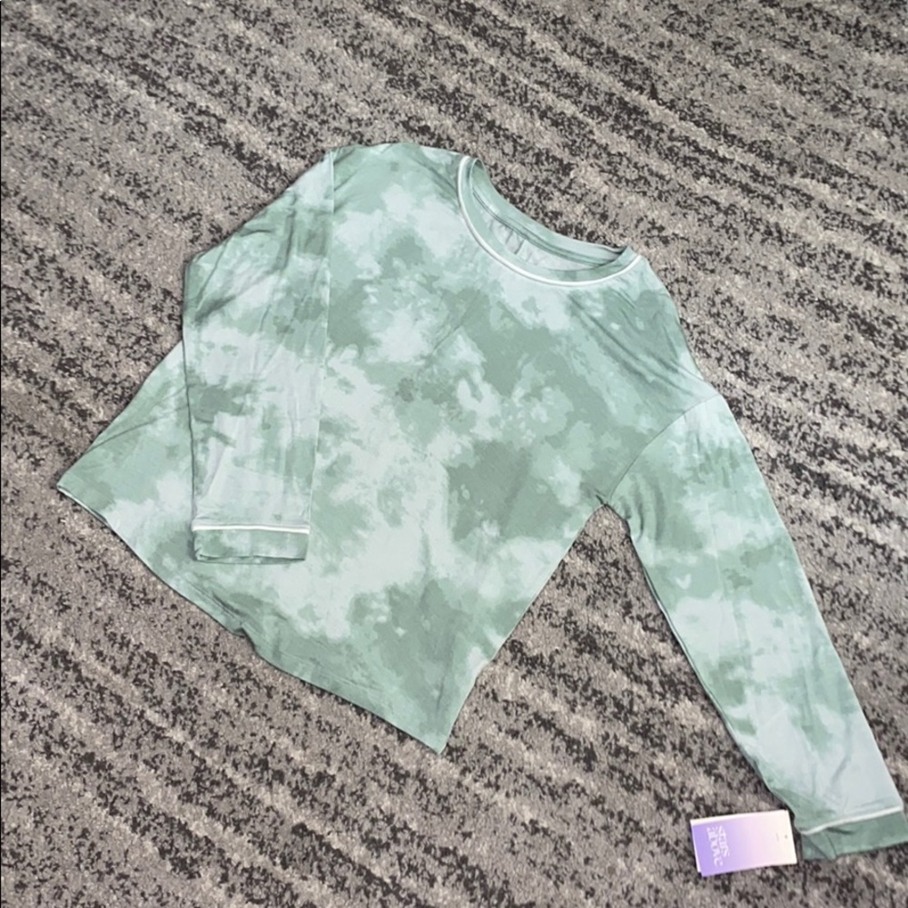 tie-dye loose fit comfy shirt